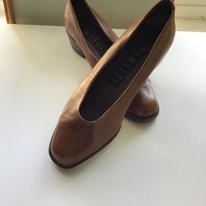 Amalfi Vintage Leather Pumps Size 4